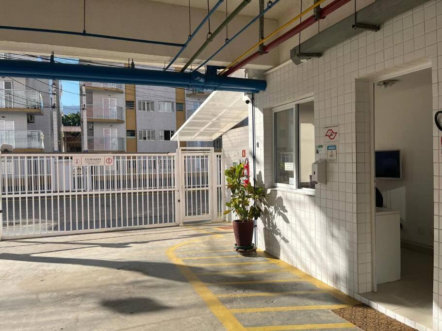 Apartamento Em Ubatuba! A 100M Da Praia! Exterior photo